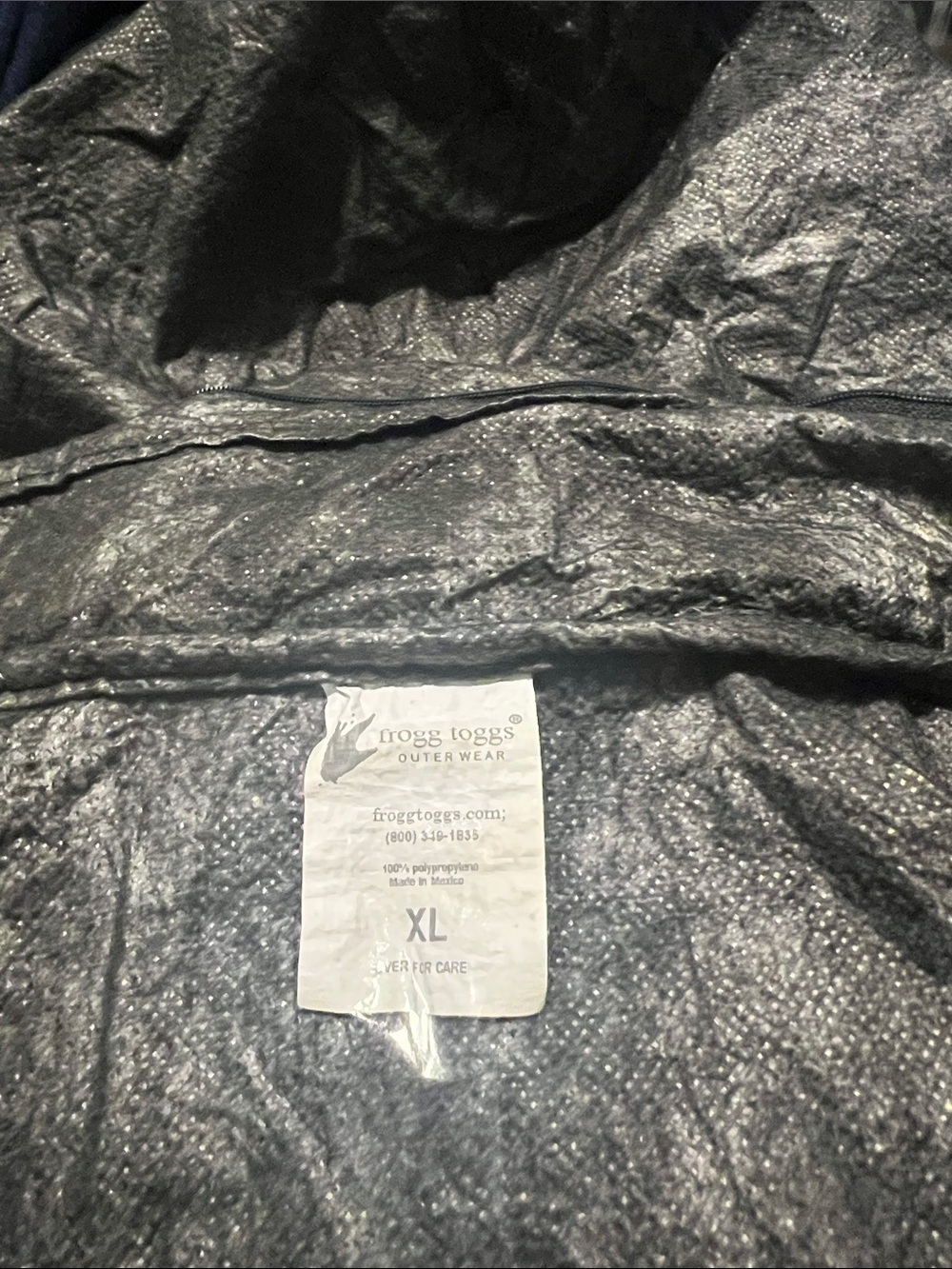 Frog Toggs Outer Wear Black Two-Piece Hooded Set - Lightweight Jacket & Pants. - Picture 13 of 13